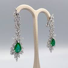 گوشواره زمرد